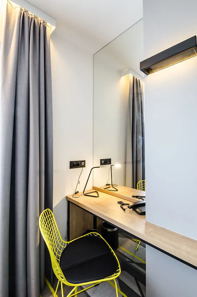ורשה Air Hotel